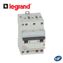 Disjoncteur tétrapolaire 4,5kA - Courbe C - 10A ou 32A - connexion vis/vis LEGRAND