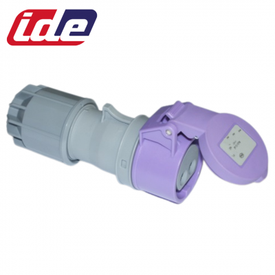 Prise femelle très basse tension 2P 16A étanche IP44 IDE