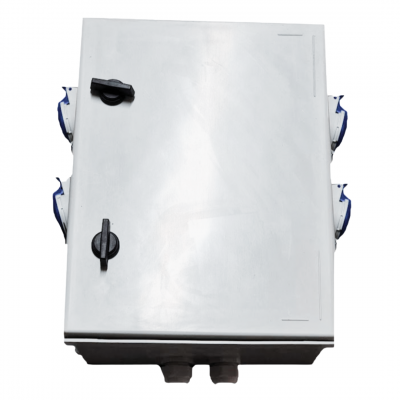 Coffret de distribution 4 prises 16A avec protections – IP66 IK10 POLAMARY
