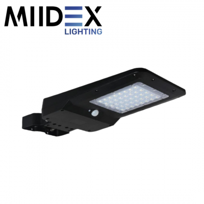 Tête de lampadaire solaire avec détecteur IR et télécommande - 40W 3000K IP65 MIIDEX LIGHTING