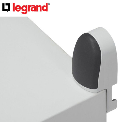 Jeu de 4 pattes de fixation murale pour coffret Marina LEGRAND