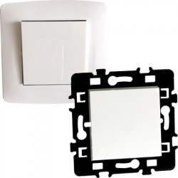 Interrupteur mural certifié NF avec plaque métal à 2,30€ 