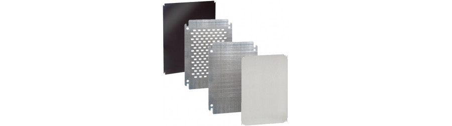 Plaque montage acier à visser ou en polyester, plaque perforées