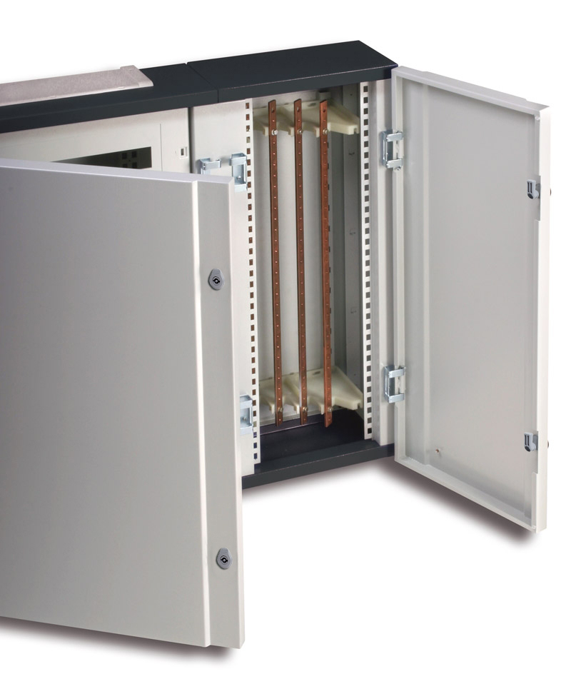 Gaine à câble pour armoire électrique (jeu de barre)